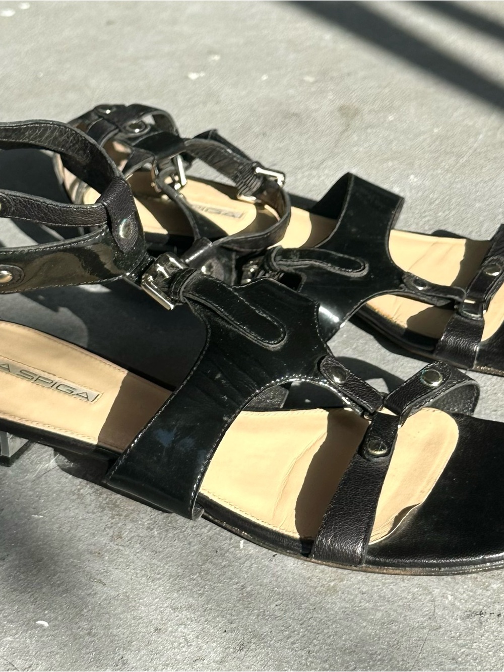 Via Spiga Black Women’s Gladiator Ankle Strappy Sandals in Leather & Patent